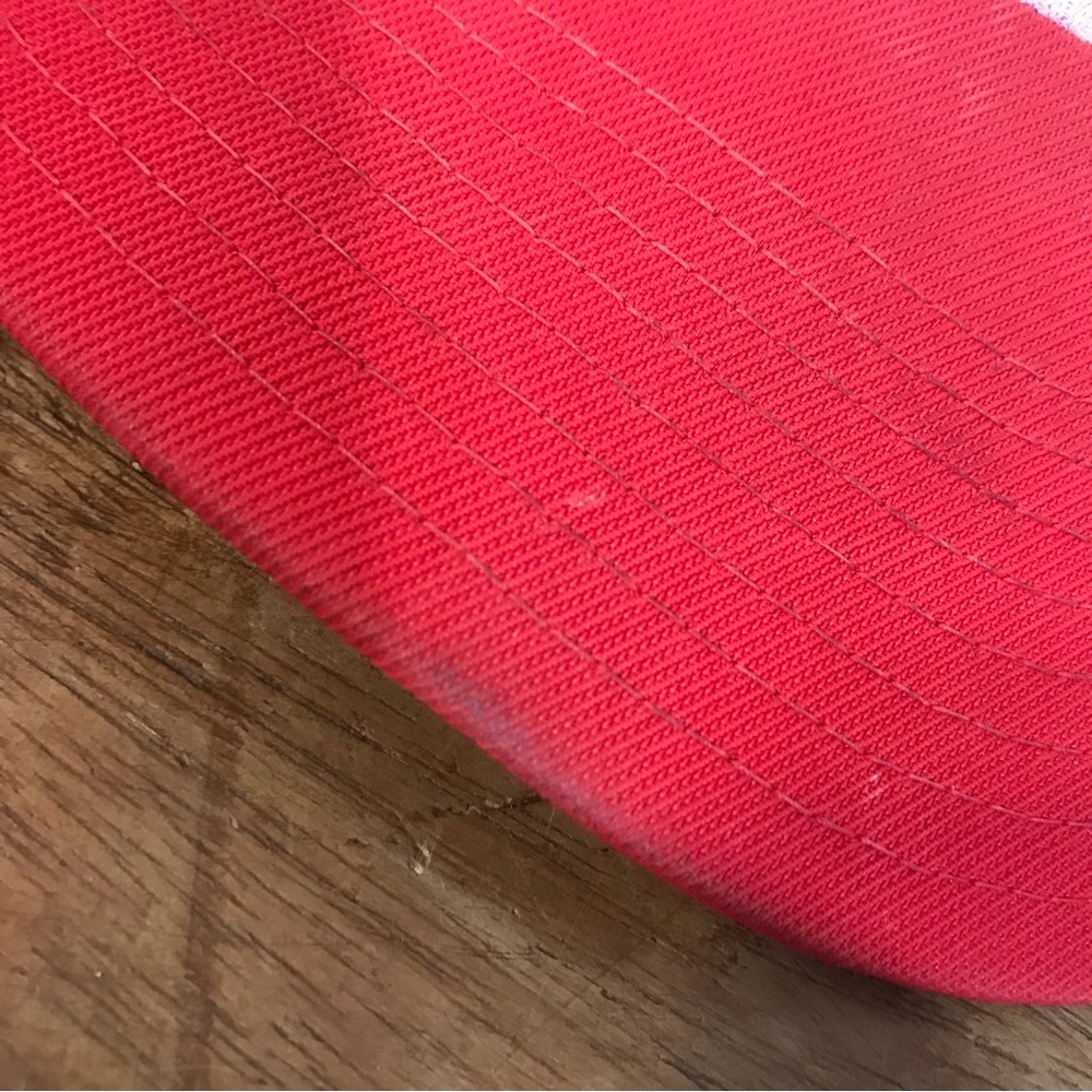 NHL hockey red wings hat - Picture 12 of 12